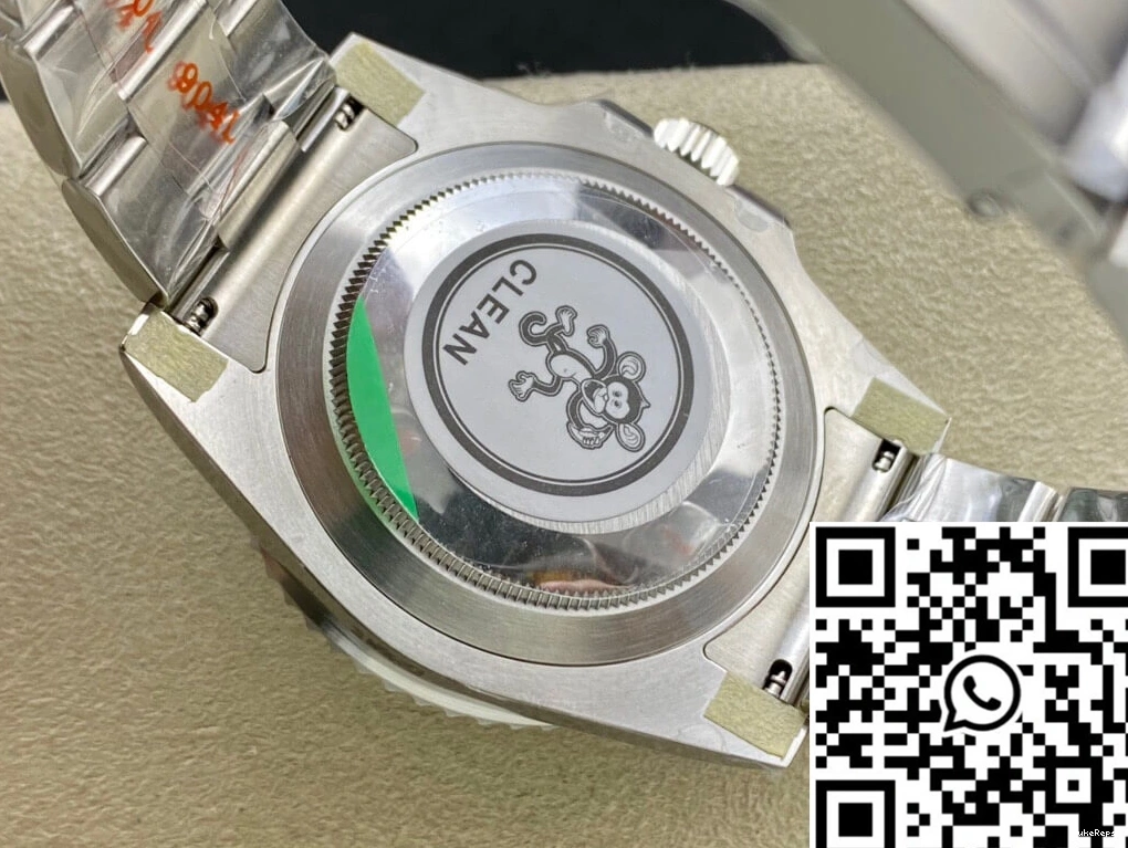 Clean Green Dial Rolex Submariner Factory V4 116610LV-97200 0115